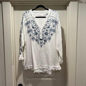 Elegant White and Blue Embroidered Women's Tunic